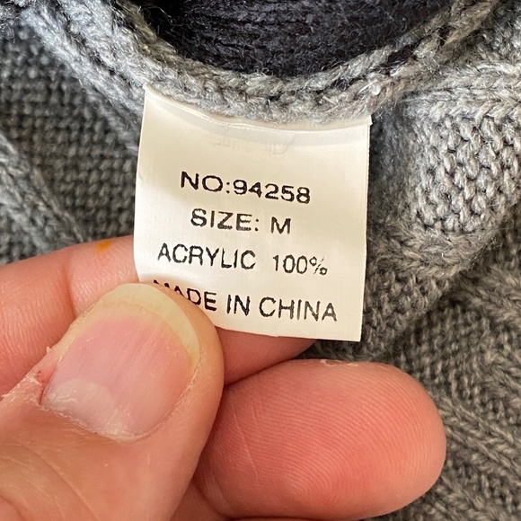 Giovana Women's Gray Long Sleeve Eye Like‎ Patterned Mini Sweater Dress Medium - Picture 8 of 16